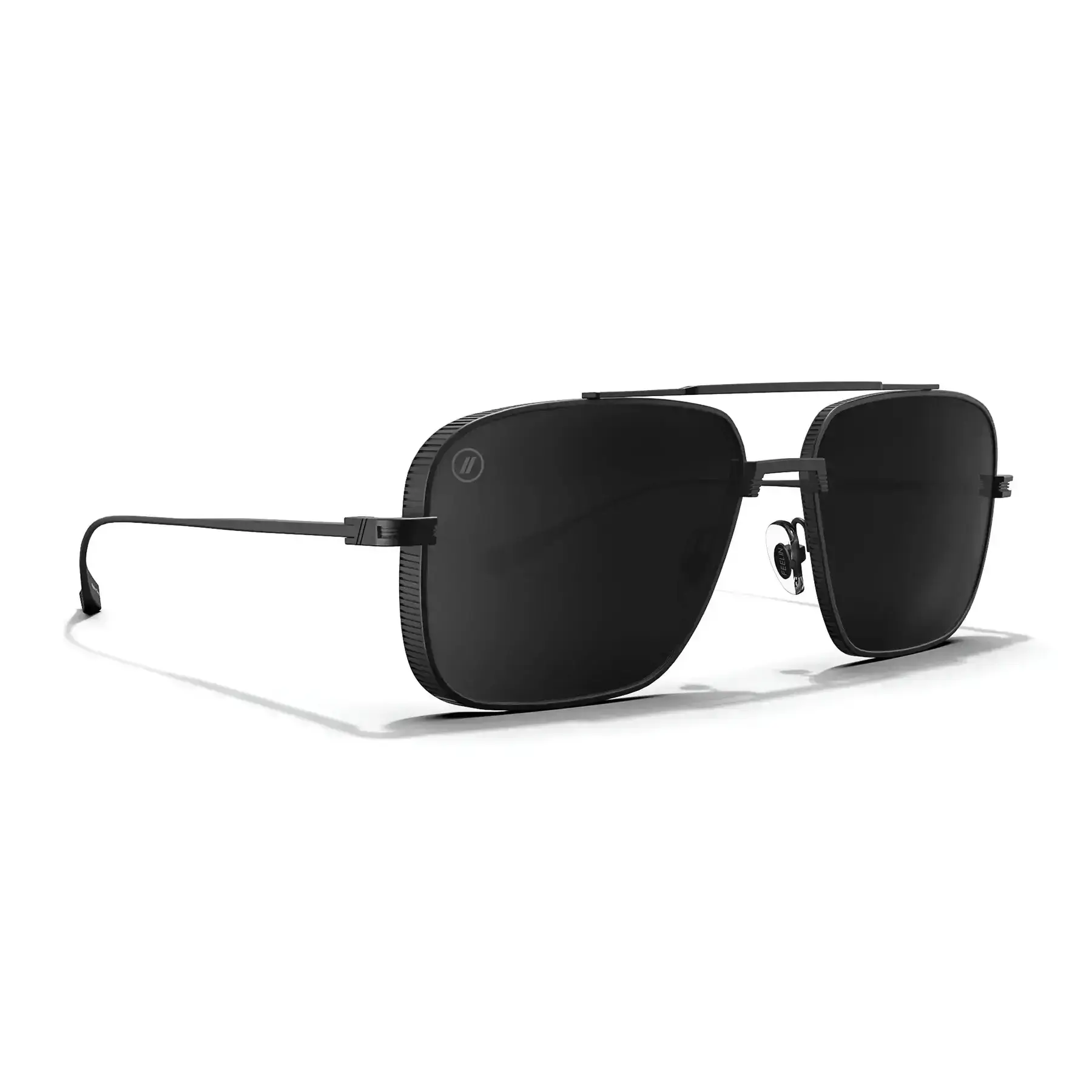 PHOENIX_MATTEBLACK_2_o